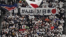 Utkání World Baseball Classic mezi eskem a Japonskem sleduje zaplnný Tokyo...