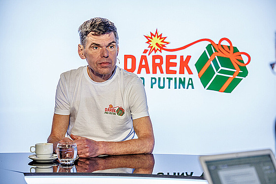 Hostem Rozstřelu je Dalibor Dědek, podnikatel, zakladatel Jablotronu, Dárek pro...