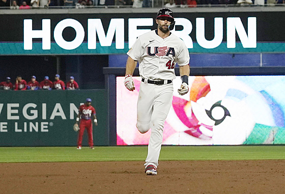 Americký baseballista Paul Goldschmidt zapsal homerun v semifinále World...