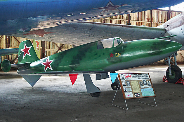 Raketový letoun Berezňak-Isajev BI pro Stalina. Nepovedl se ani jeden