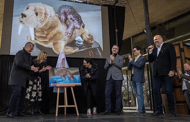 Křest luskounice, gorilí vernisáž, nová kampaň. Začala 92. sezona pražské zoo