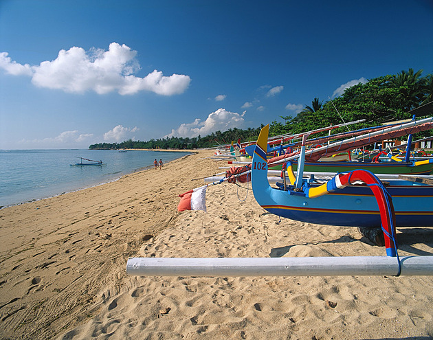 Chtěly strávit dovolenou na Bali. Cizí AirTag však změnil jejich plány