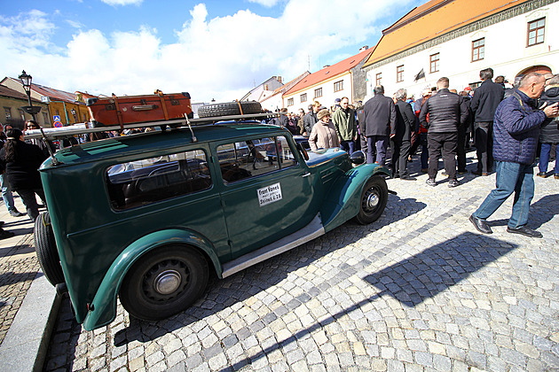 Pohřeb jako sraz veteránů. Známý sběratel odešel do tatrováckého nebe