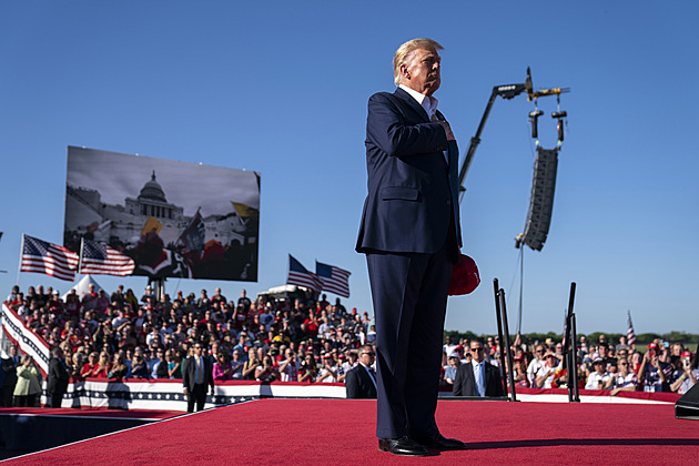 Trump zahájil prezidentskou kampaň. Kritizoval úřady, které ho vyšetřují