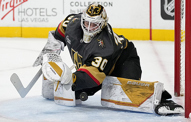 Hokejový brankář Patera podepsal v NHL novou roční smlouvu s Vegas