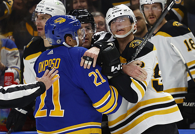 Bál se, že nerozhýbe nohy. Kouč Bostonu ale Zbořila chválil: Vynikající přístup