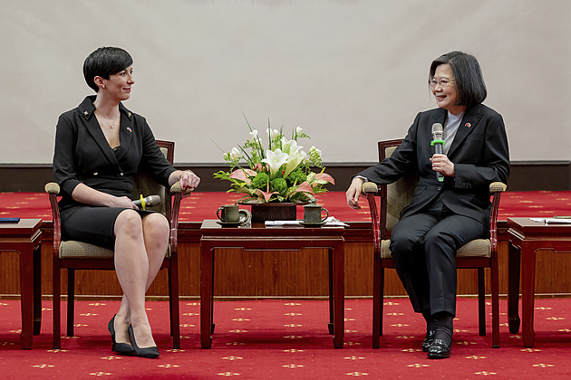 „Výhrůžky nás neodradí.“ Pekarová se na Tchaj-wanu sešla s prezidentkou