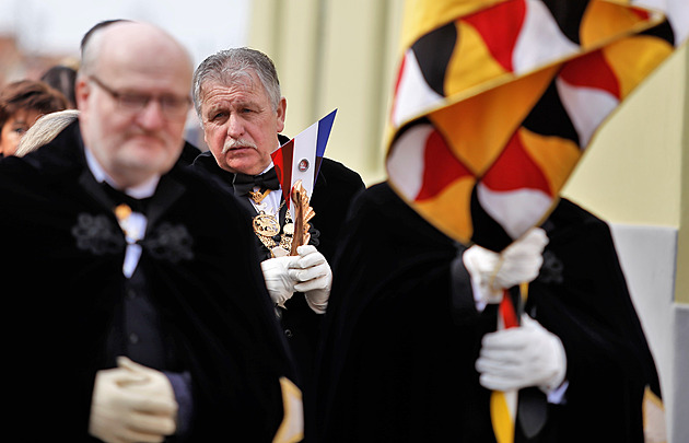 Nepomuk získal relikvii posledního českého krále, je uložena v kostele