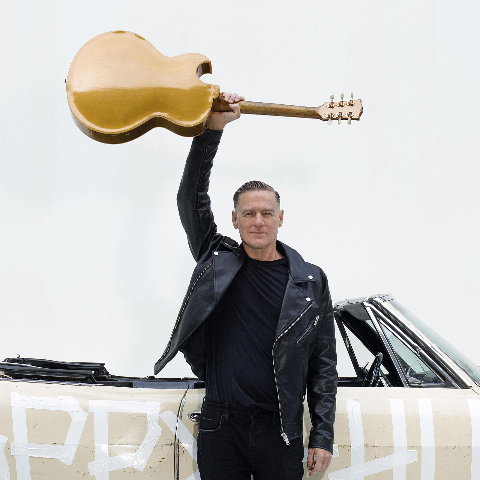 Po každé ráně je třeba znovu vstát. Bryan Adams vystoupí v pražské O2 areně