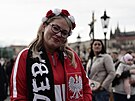 Sraz polských fotbalových fanouk na Karlov most. (24. bezna 2023)