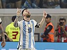 Lionel Messi se raduje z gólu proti Curacau. Bhem zápasu zaznamenal 100. gól...