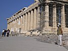 Nová betonová cesta vedoucí na aténskou Akropoli podle kritik naruila...
