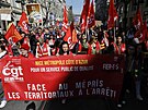 Francouzi v desáté generální stávce protestují proti nedávno pijaté reform...