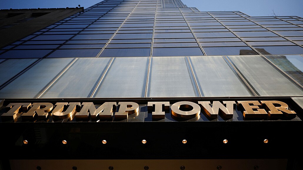 Trump Tower v centru Manhattanu v New Yorku, USA. (20. b�ezna 2023)