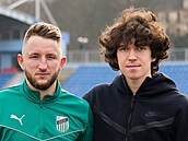 Pavel Verbíř mladší (vlevo) a Michal Doležal mladší spolu hrají fotbal za SK...