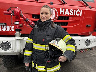 Vojenská hasika nadporuice Lenka Krejová z 24. základny dopravního letectva...