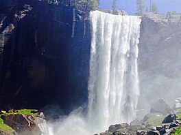 Yosemitský vodopád v Kalifornii