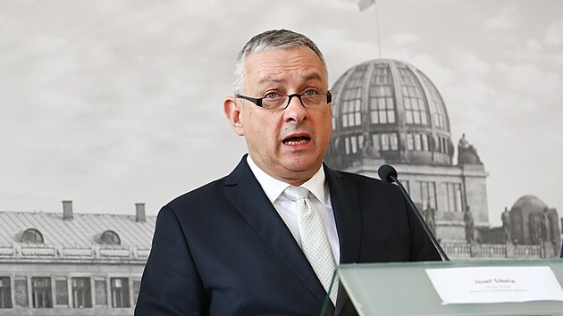 TK ministra průmyslu a obchodu Jozefa Síkely (21. března 2023)