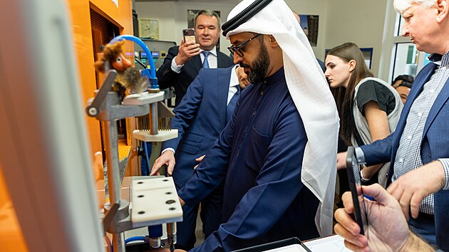 Mince pro Spojen arabsk emirty se raz v esk mincovn v Jablonci