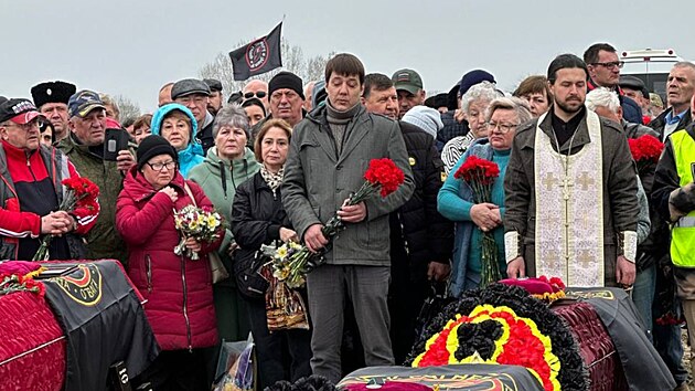 Pohřeb Wagnerovců ve vesnici Bakinská v Krasnodarském kraji (19. března 2023)