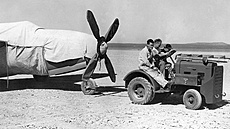 Bell XP-59A Airacomet. V jednu chvíli poslou�ila p�i p�esunu prvního amerického...