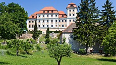 Zámek Vale�