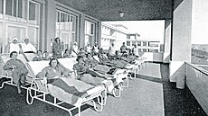 Pacientky s tuberkulózou v praské Nemocnici Na Bulovce  ve 30 letech 20....