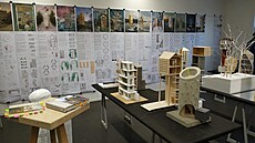 Výstava studentských holubník� na �VUT. Konala se v únoru.