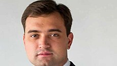 Ruský oligarcha Ar�om Uss
