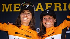 Kate�ina Nash (vpravo) a Sofia Gomezová Villafaneová po prologu na Cape Epic