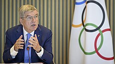 Thomas Bach, prezident Mezinárodního olympijského výboru, na jednáních o...