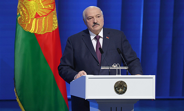 Rusko u nás může rozmístit i strategické jaderné zbraně, varuje Lukašenko