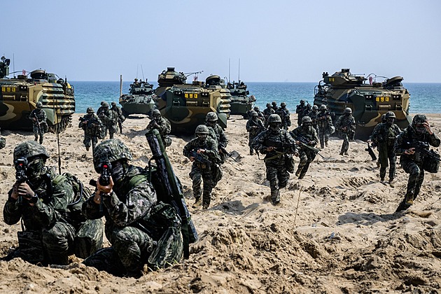 Asie zbrojí nejvíce od druhé světové války. Vyvstává otázka, co bude dál