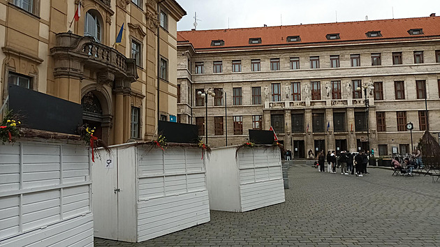 <p>Velikonoční trh se bude konat od 31.03.2023 také v Praze 1 na Starém Městě na Mariánském náměstí u budovy Magistrátu hlavního města Prahy. </p>