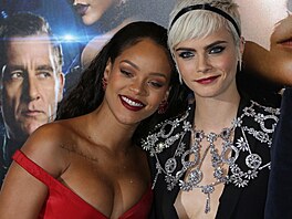 Rihanna a Cara Delevingne