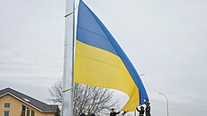 Ukrajinci uctili památku obětí ruské agrese ve městě Buča nedaleko Kyjeva. (31....