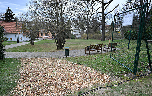 Zahrady vil Tugendhat a Löw-Beer jsou znovu průchozí, stejně jako před válkou