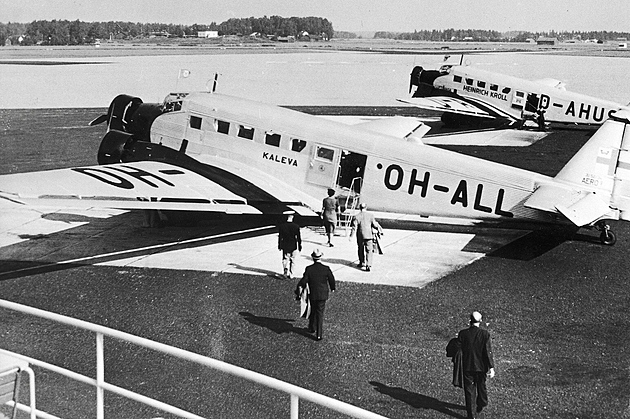 První sestřel civilního dopravního letadla mimo válečnou zónu spáchali Sověti