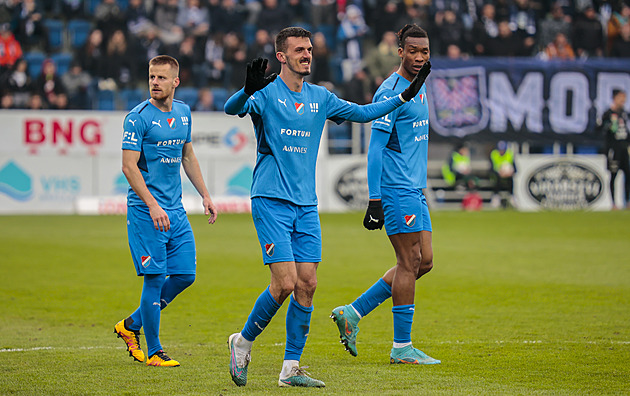 Slovácko - Ostrava 0:1, hosté měli šancí na dva zápasy, rozhodl Bitri