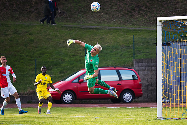 Slavia o titul i záchranu. Tlak je na hru, ne na výsledky, říká Jarolím z béčka