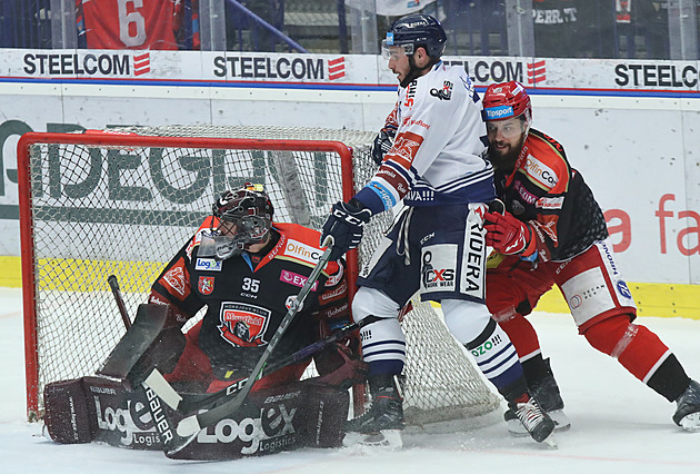 ONLINE: Vítkovice - Hradec 0:0. Druhý zápas série, nabídne více branek?