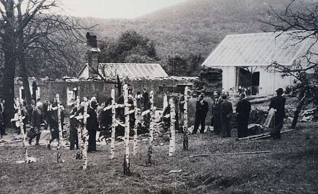 Ploština je brutální příběh zmaru, říká režisér zlínské inscenace Dodo Gombár