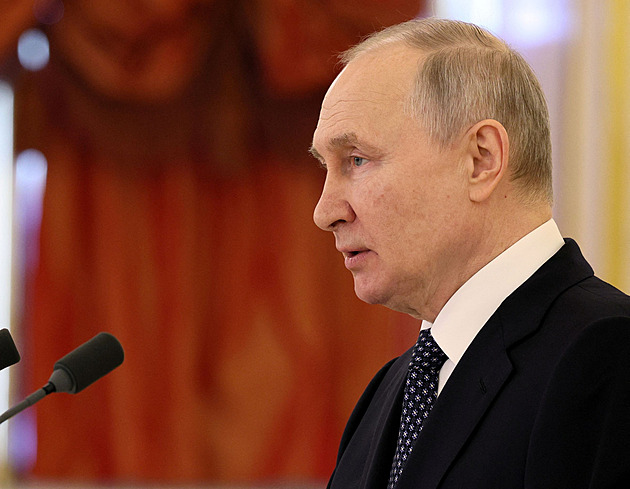 Konflikt jste způsobili vy podporou ukrajinské revoluce, vzkázal Putin USA