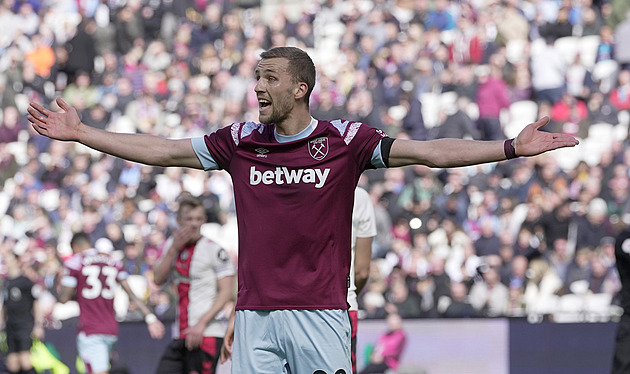 ONLINE: West Ham v Konferenční lize hraje v Gentu, pak nastoupí i Fiorentina