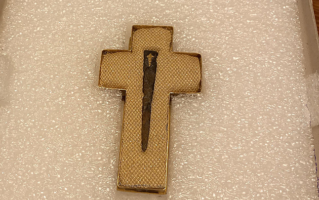 Zázraky pašijové relikvie. Co se děje s hřebem, kterým mohli přibít Krista na kříž?