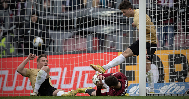 Pohádka trvala jen tři minuty. V určitých momentech jsme ale obstáli, ví kouč Brna