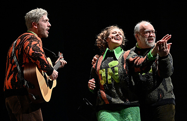 RECENZE: Nový muzikál Horáckého divadla je jen prázdnou karikaturou trampů