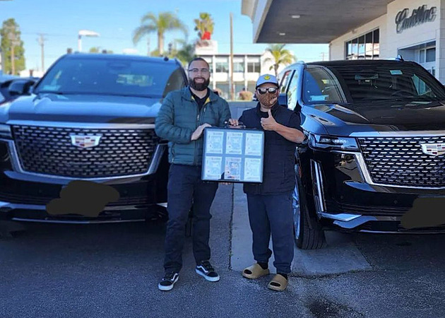Sběratel vyměnil pár figurek Funko Pop za dva skutečné cadillacy