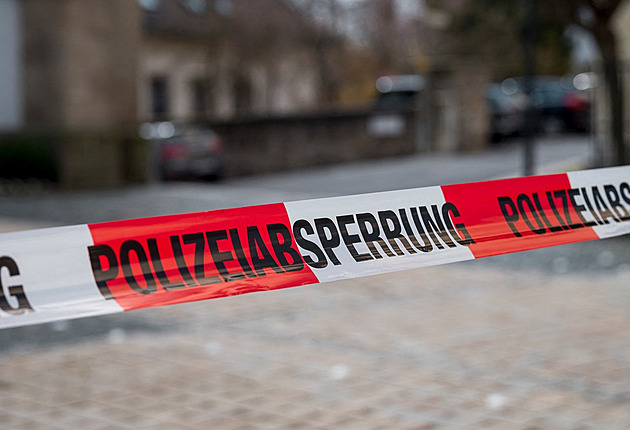 Smrt desetileté Němky u českých hranic vyšetřuje policie, podezřívá tři nezletilé