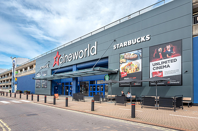 Řetězec Cineworld neprodá britské a americké podniky, nenašel vhodného kupce